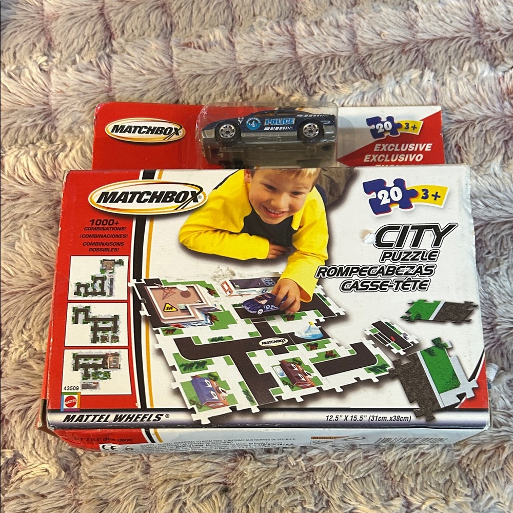 Matchbox City Puzzle with Blue Police Car & matchbox car